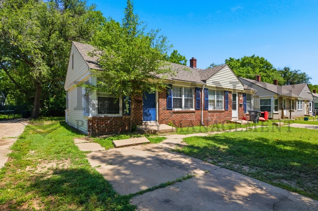 Photo - 2638 E Grail St