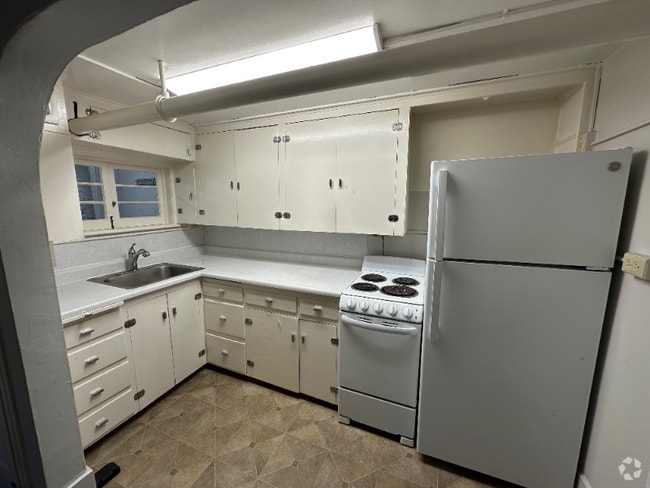 Building Photo - 178 N 200 E Rental