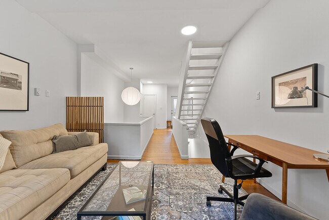 Photo - 232 Waverley Rd