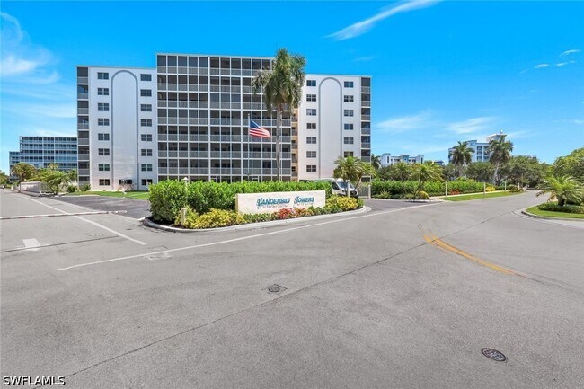 Photo - 5 Bluebill Ave Unit 208