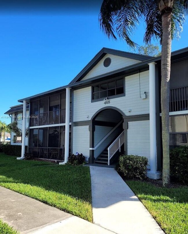 Building Photo - 468 NE 206th Ln Unit 202