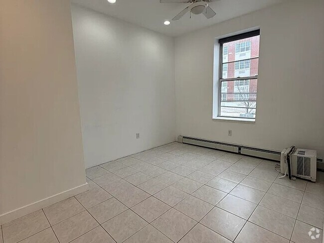 Building Photo - 53-54 Kennedy Blvd #1 Rental