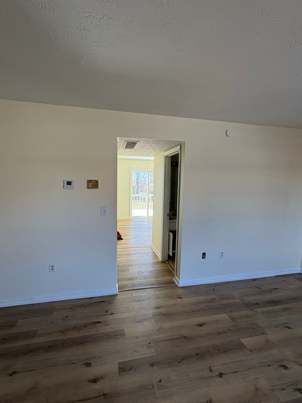 Photo - 304 S Keeneland Dr