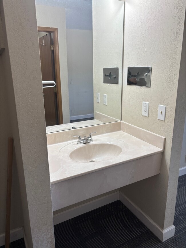 Photo - 1 Proactive Dr