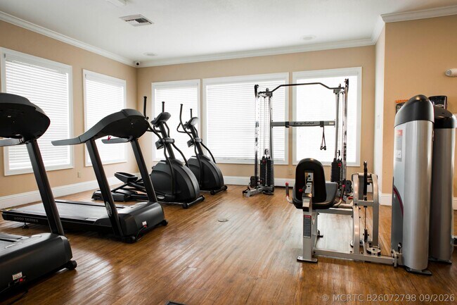 Photo - 156 SW Peacock Blvd Unit 29207