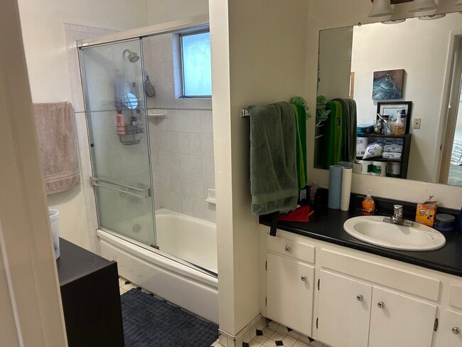 Photo - 1220 Detroit Ave Unit 3