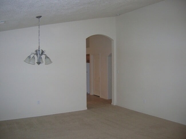 Photo - Beautiful 4 Bedroom Home in Rio Rancho