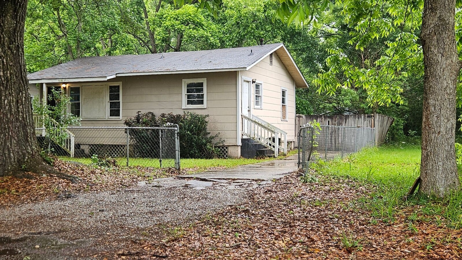 Photo - 2 bed 1 bath for rent