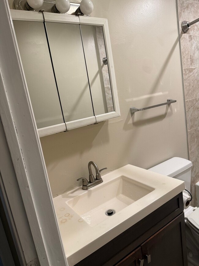 Photo - Philo Unit A