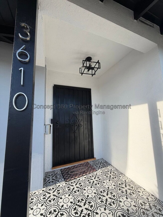 Photo - 3610 W 230th St