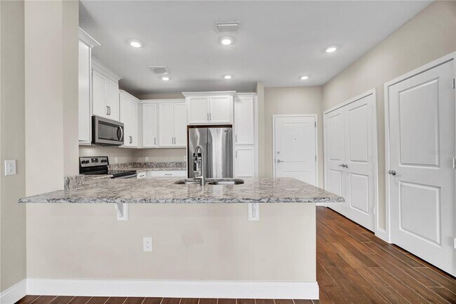 Photo - 7517 Laureate Blvd Unit 4301
