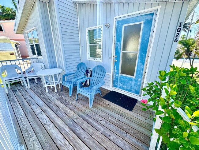 1026 Nettles Blvd Unit SI ID1537495P