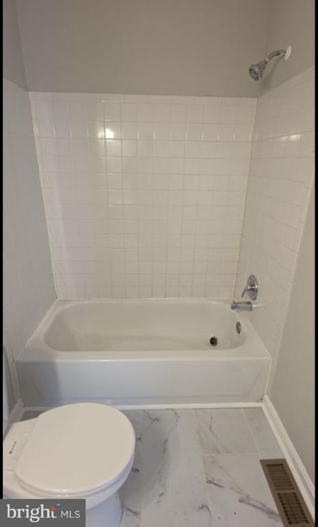 Photo - 3309 Noble St