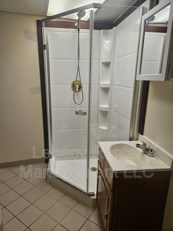 Photo - 535 W Shawnee Ave