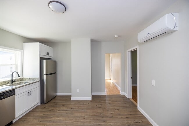 Photo - 5 S Harlem St Unidad 1