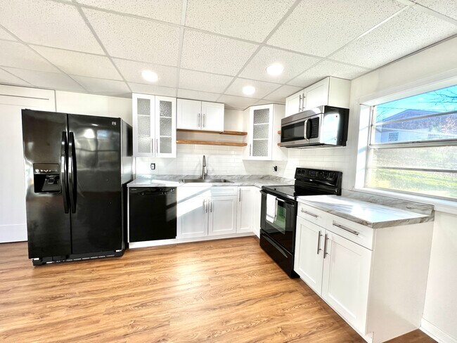 Photo - 5254 Byers Rd