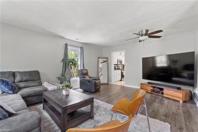 Photo - 1805 Monet Ct