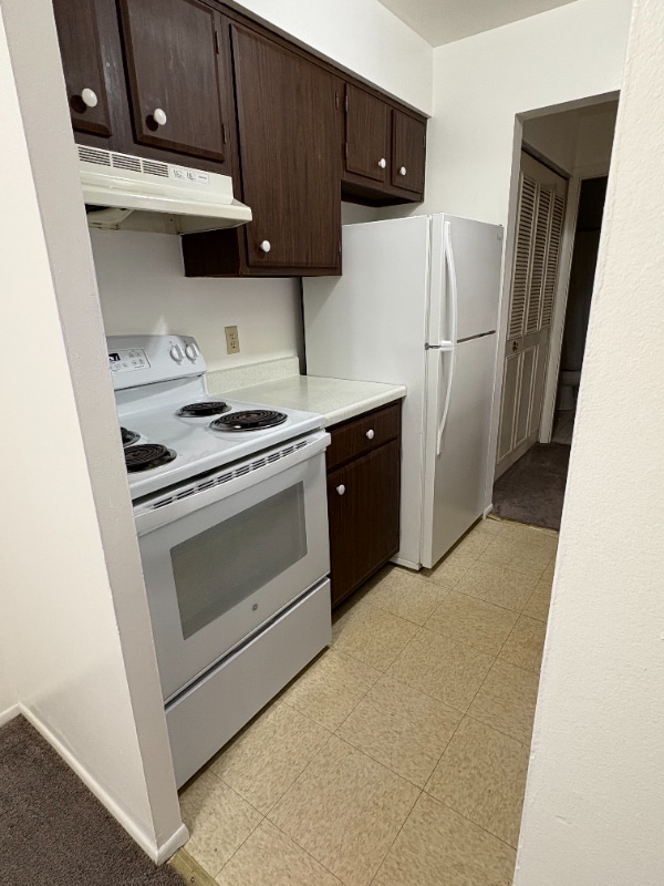 Photo - 695 Capital Ave NE Unidad 24