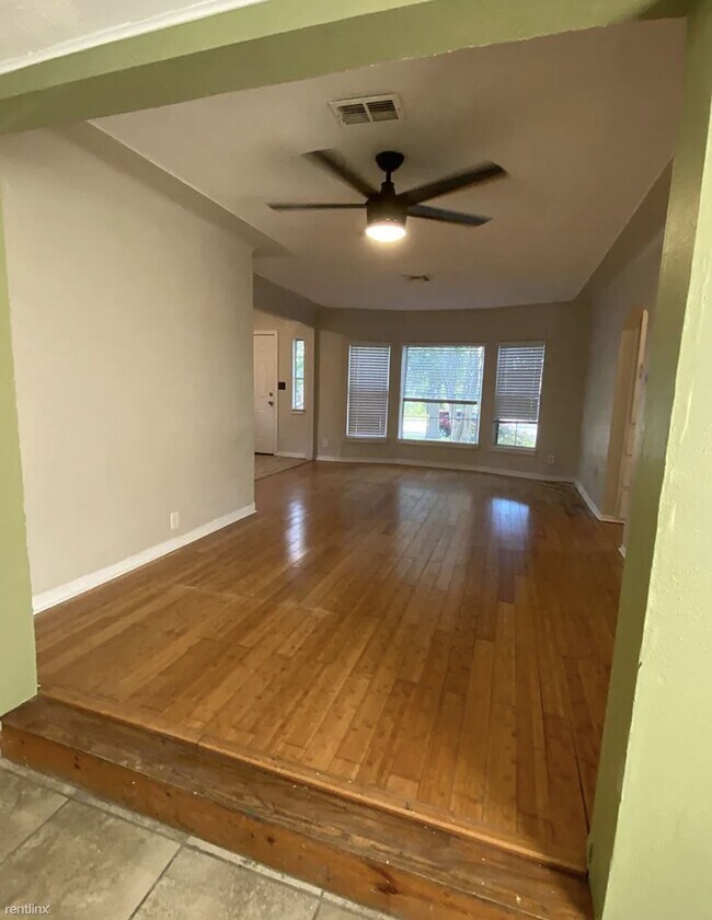 Photo - 2 br, 1 bath House - 4725 1st Avenue South