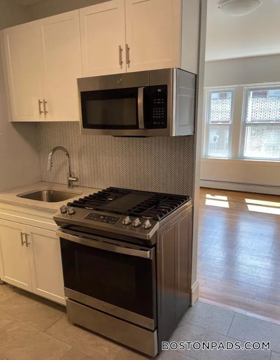Building Photo - 233 Lafayette St Rental