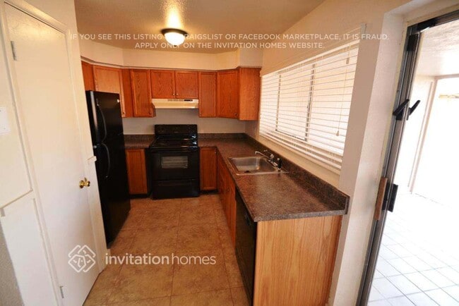 Photo - 9009 N 56th Ave