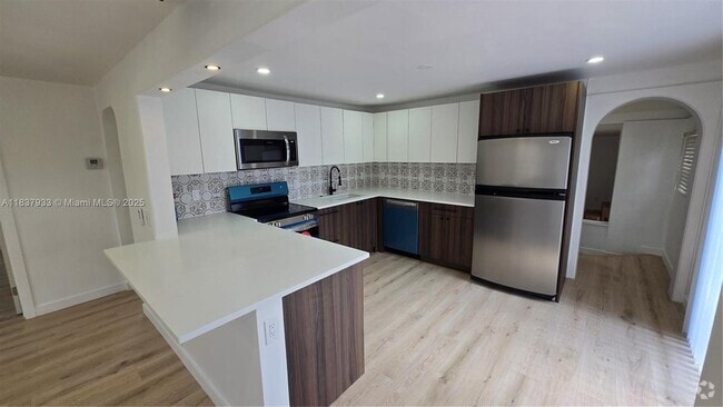 Building Photo - 1448 NE 24th Ct Rental