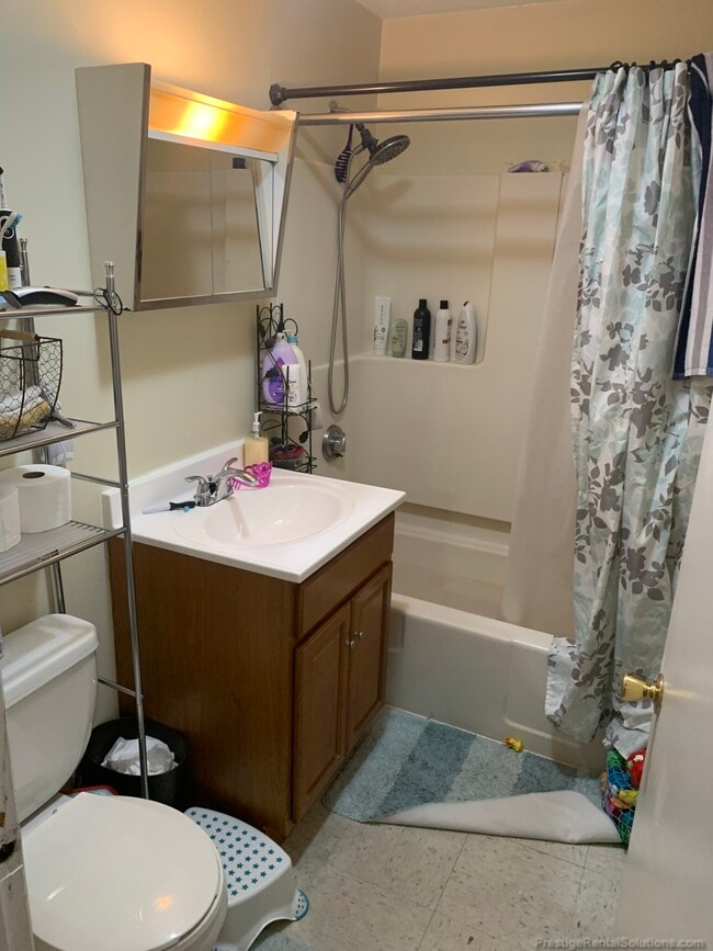 Photo - 41 Fairmount Pl Unit 1