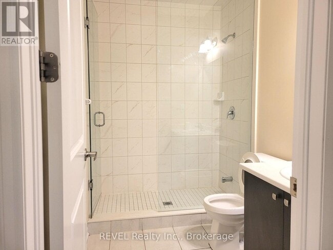 Photo - 9275 White Oak Ave