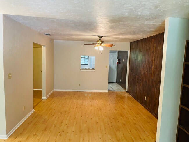 Photo - 1230 Alachua Ave Unidad C