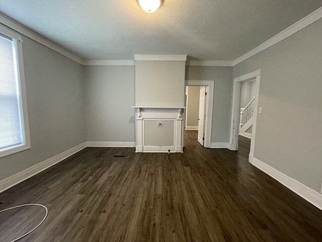 Photo - 415 Grove St
