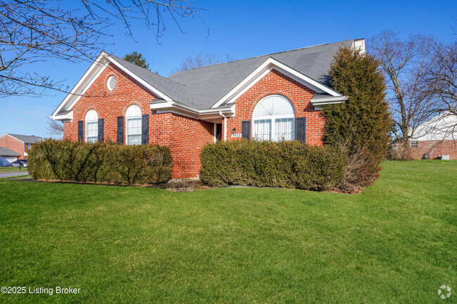 Building Photo - 4623 Wooded Oak Cir Rental