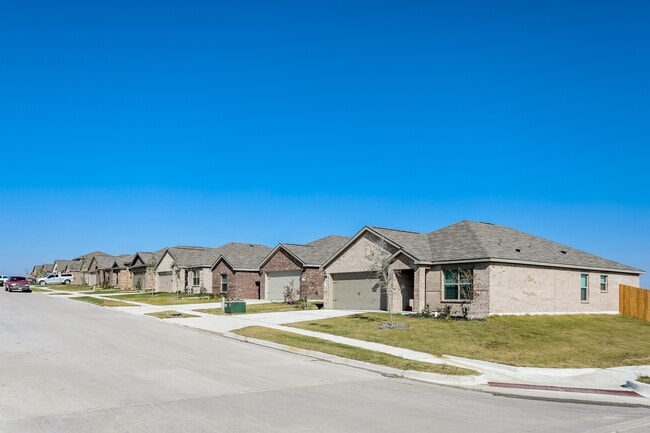 Photo - Chisholm Springs