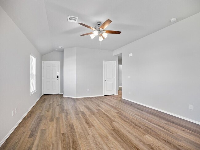 25445 Carnation Ct