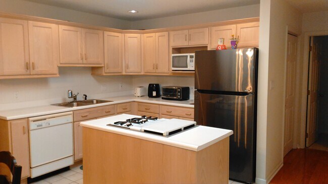 Photo - 145 Windwood Dr