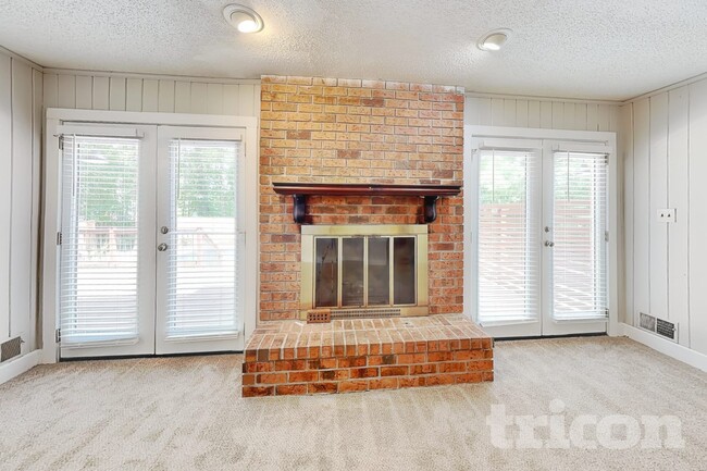 Photo - 150 Tanglewood Dr