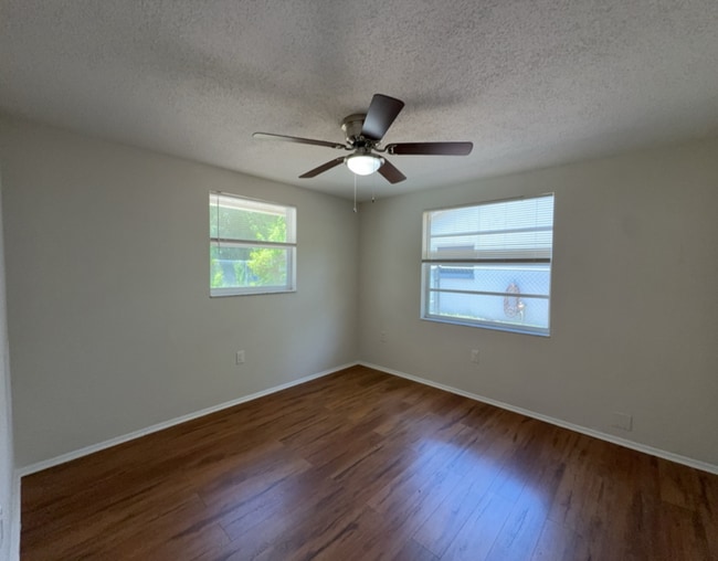 Photo - 15839 Villa Dr