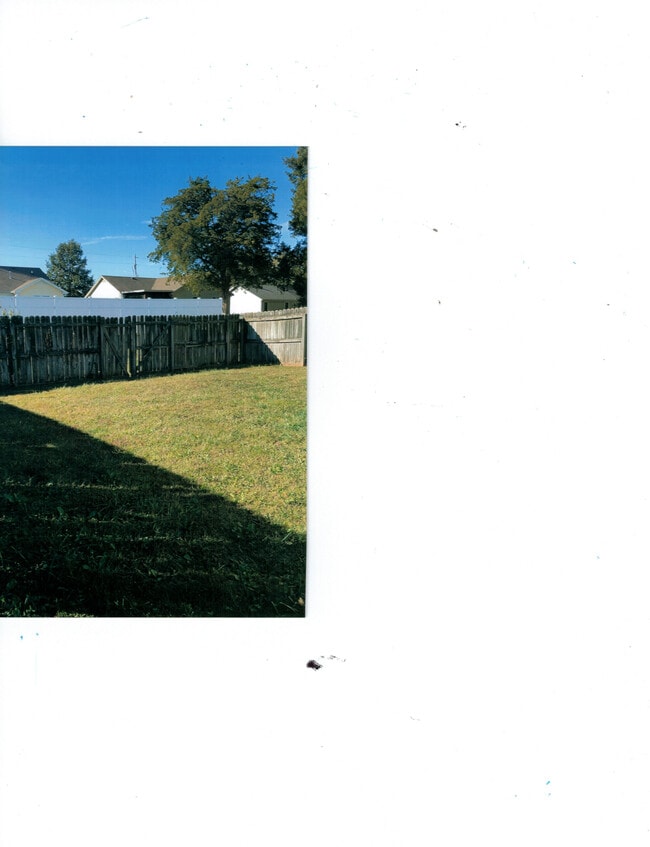 Photo - 323 Northwind Dr