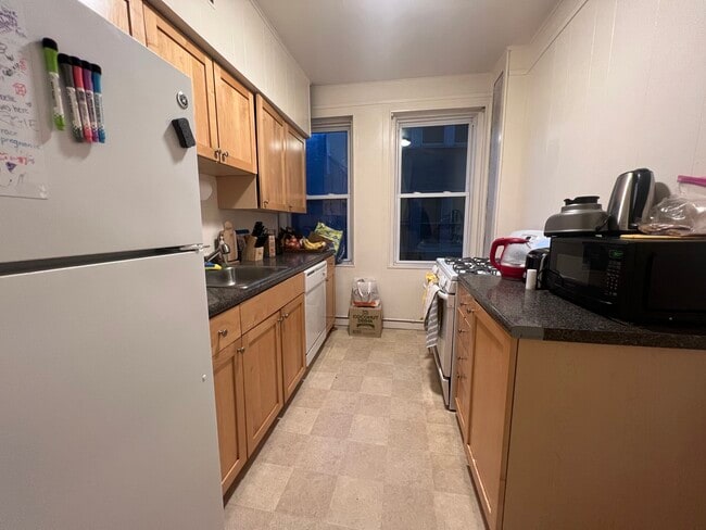 Photo - 288 Foster St Unit 1