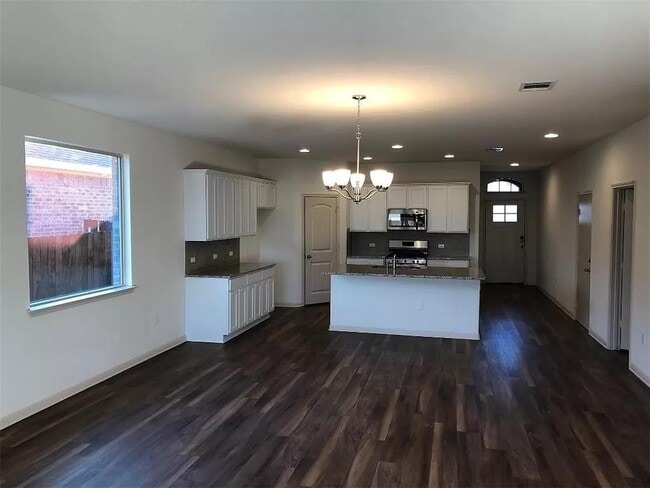 Photo - 18405 Cercina Trl