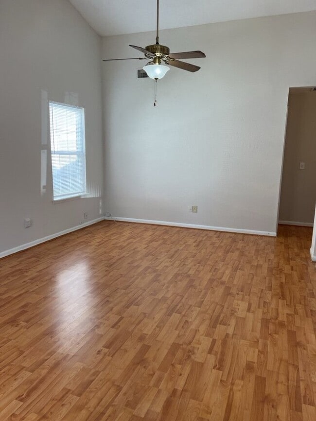 Photo - 115 Lancashire Rd