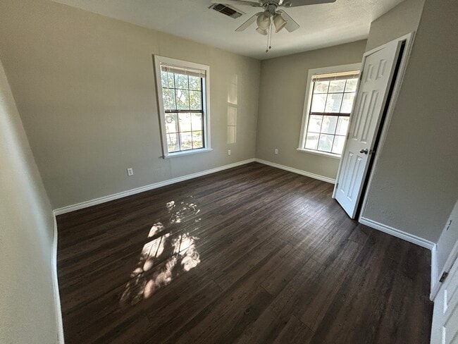 Photo - 1121 S Wells St