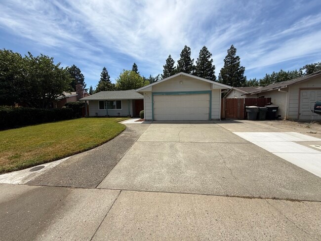 Photo - 8944 Canberra Dr