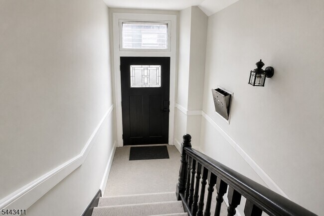Photo - 115 Columbus Pl Unit 3