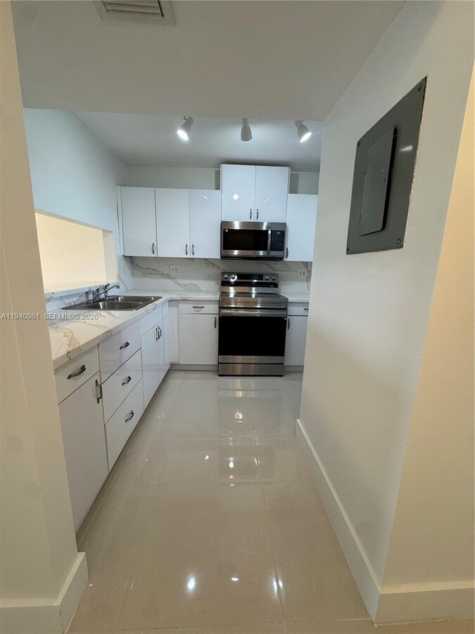 Photo - 10317 NW 9th St Unit 501-9