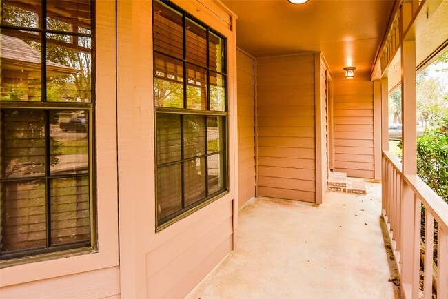 Photo - 3530 Santa Rosa Ln