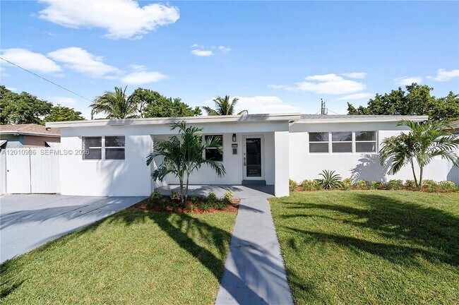 Photo - 925 NW 84th St