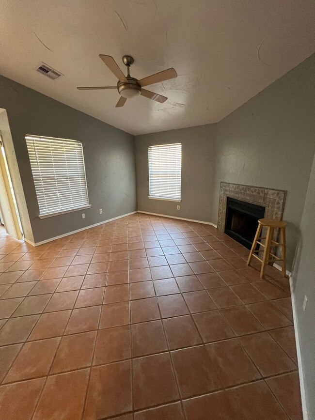 Photo - 2 bed/2 bath condo near the OU Campus Unit 246