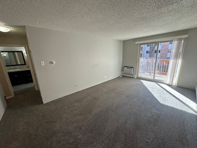 Photo - LOCATION LOCATION!! Newly remodeled 1-bedr... Condo