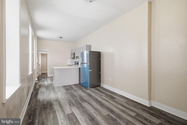 Photo - 632 W Cumberland St Unit 1