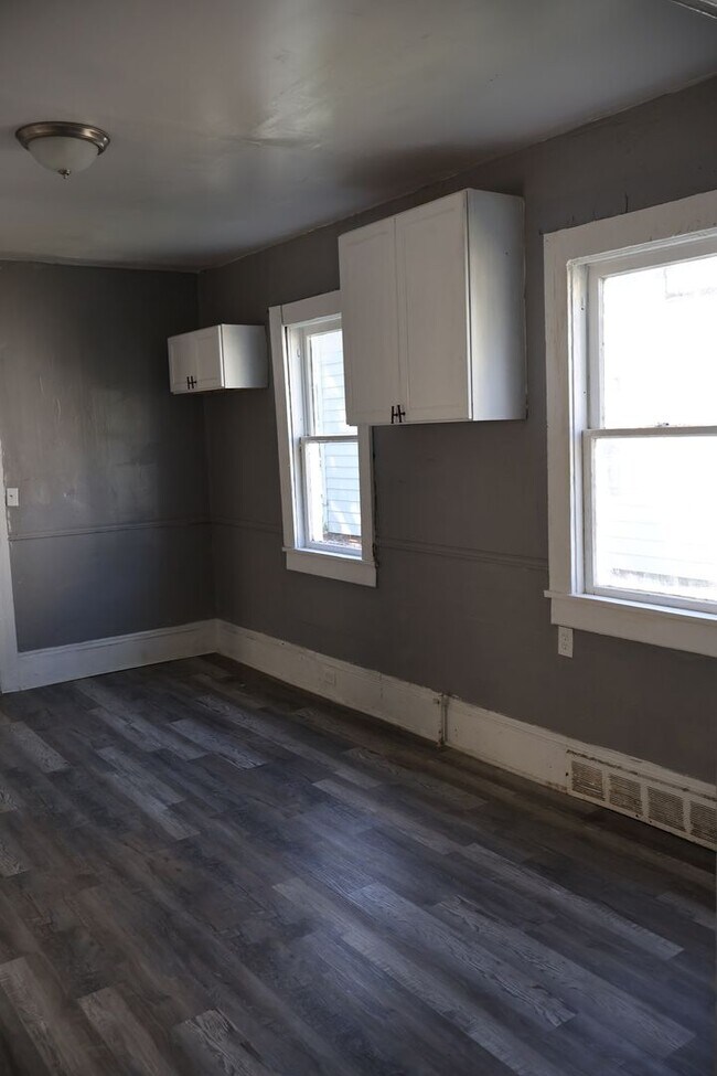 Photo - 6812 Whitney Ave Unit Down back